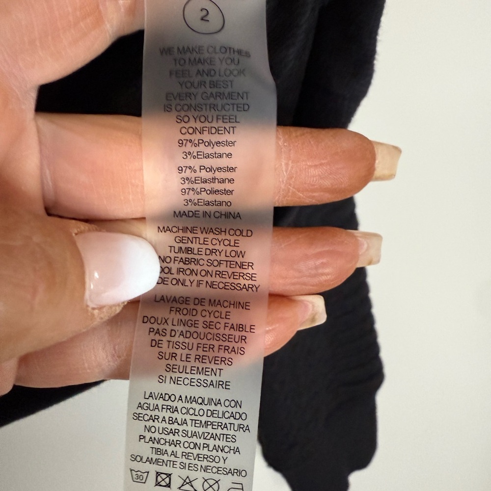 Good American NWT Black Textured Crewneck Sweatshirt In size 2 - Picture 5 of 11